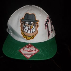 LOONEY TUNES TAZ RUN DMC SNAPBACK BASEBALL CAP